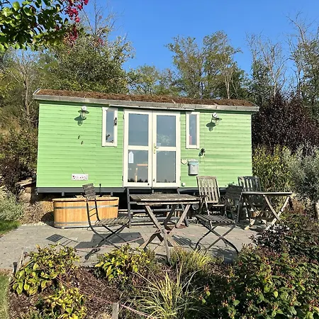 Holiday home Lulla Cottage *