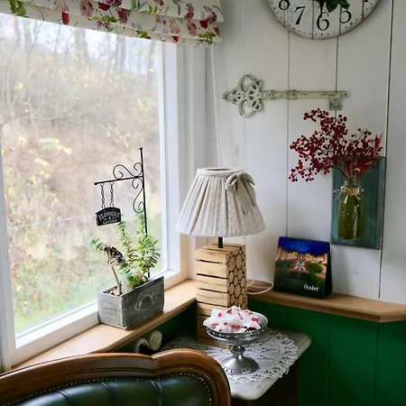 Lulla Cottage Lulla